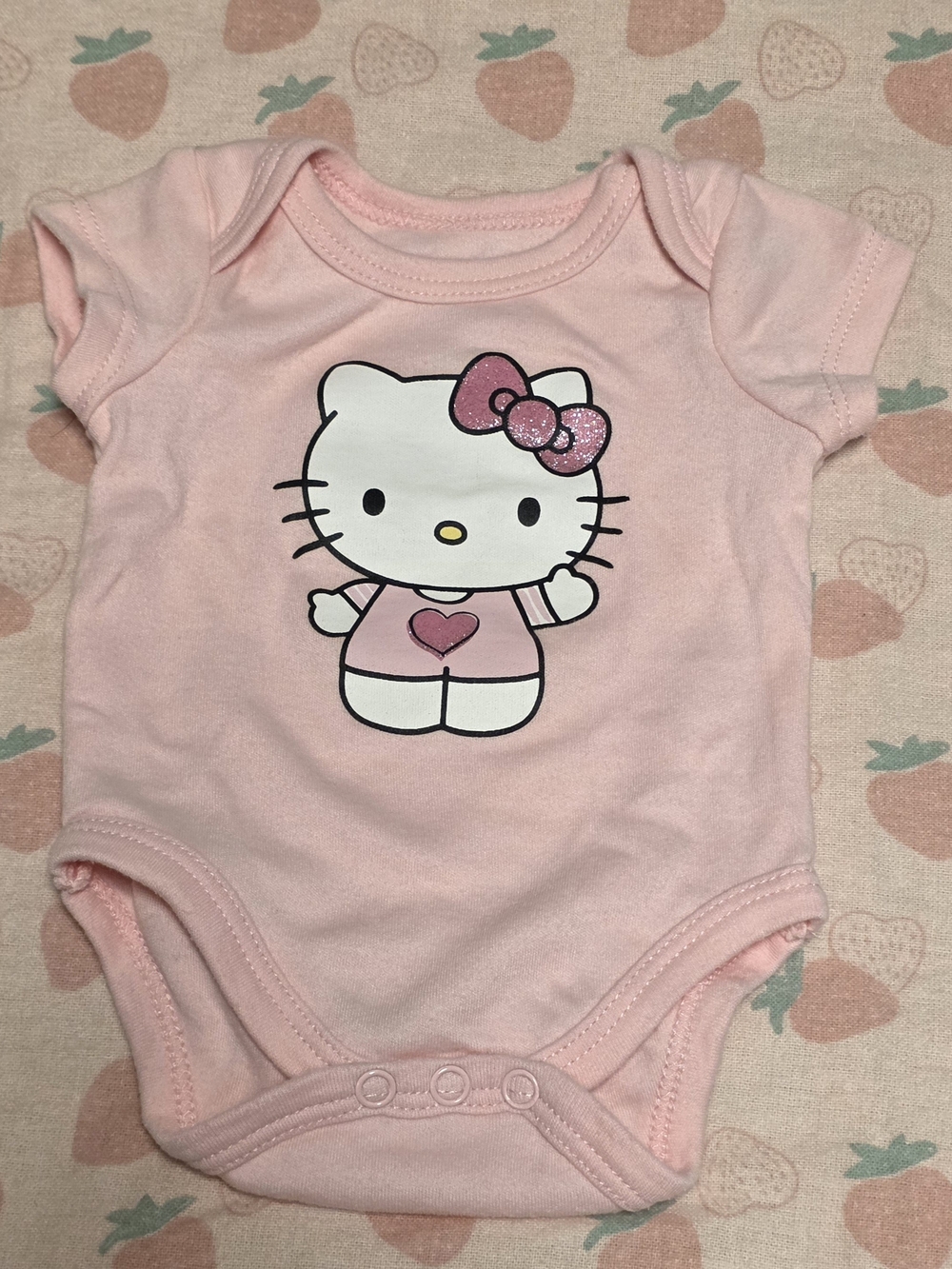 5/$20 Hello Kitty Light Pink Onesie with Glitter Bow